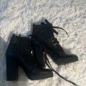 Steve Madden Black Lace-Up Platform Boots (c)